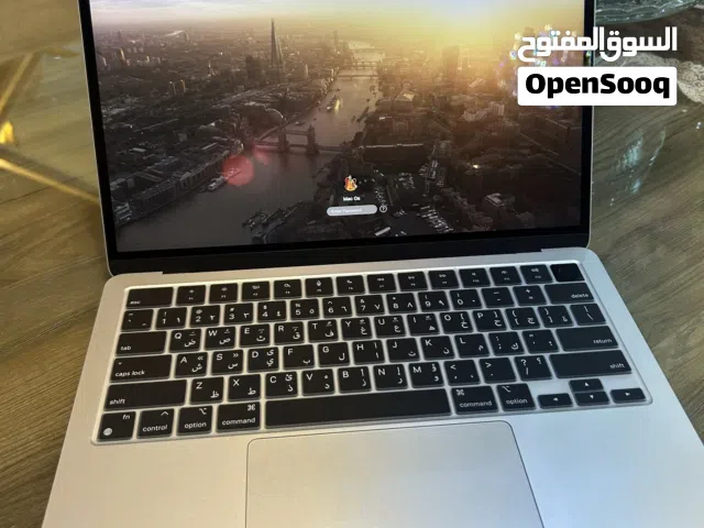 MacBook Air M2