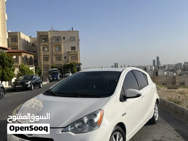 Used Toyota Prius in Amman