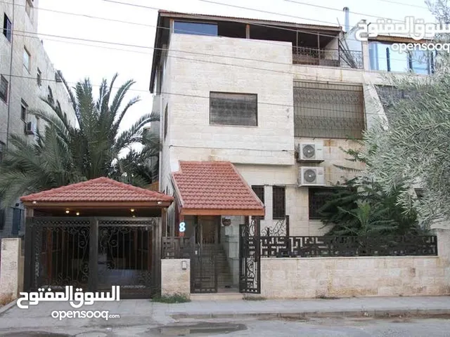 325 m2 4 Bedrooms Villa for Sale in Amman 7th Circle
