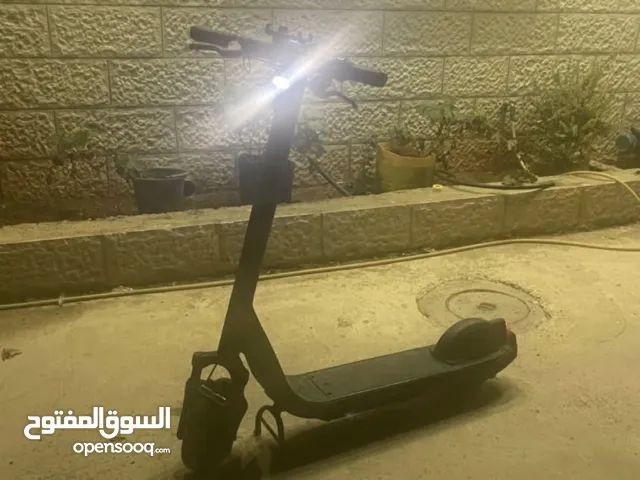 سكوتر  للبيع