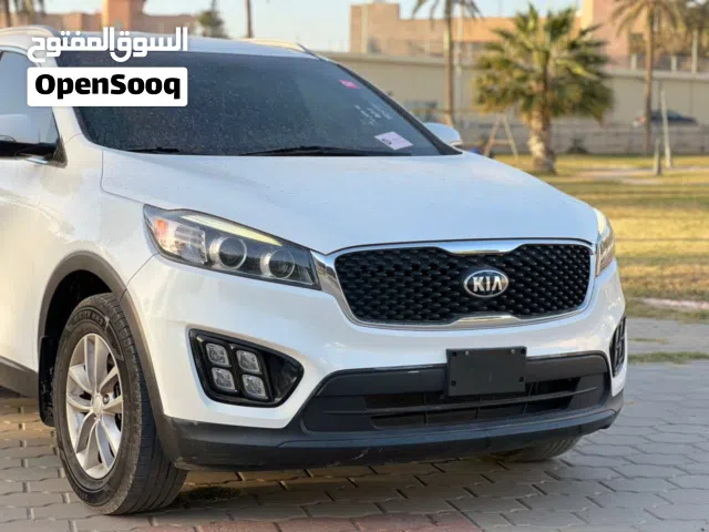 Used Kia Sorento in Tripoli