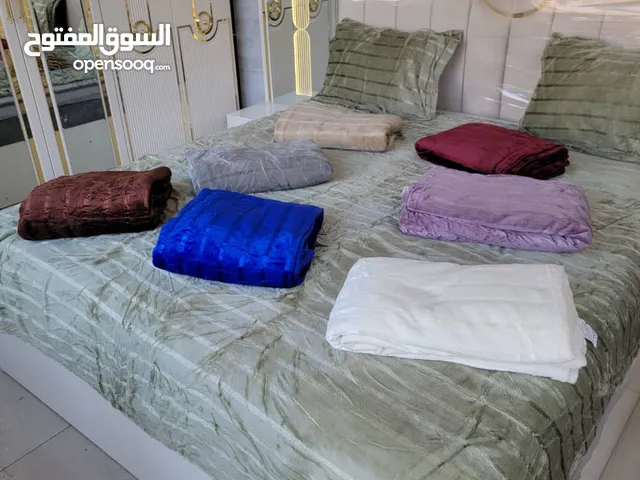 طرحات ملكيه من مخمل الفاخر