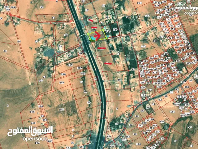 قطعة ارض مميزة جنوب عمان تصلح لمشروع استثماري ناجح