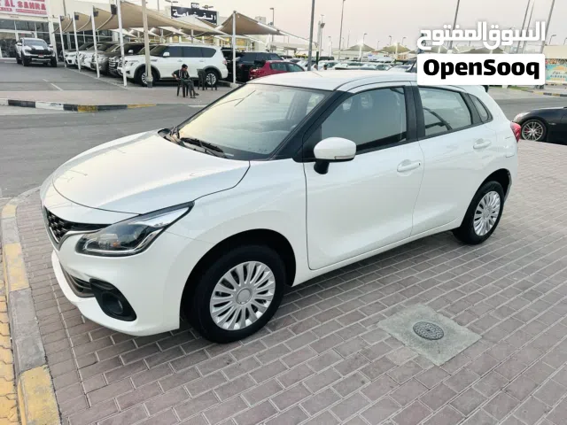 سوزوكي بالينو خليجي 2025 مواصفات شاشة كبيره وكاميرا سياره نظيفه جدا