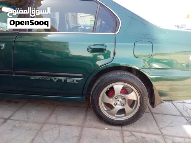 1998 هوندا سيفيك VTi