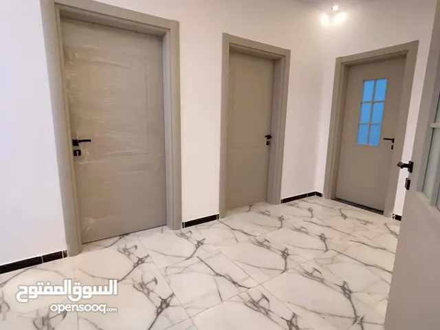 100m2 2 Bedrooms Apartments for Rent in Benghazi Al-Sayeda A'esha