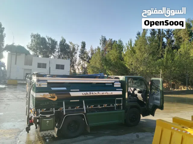 تنك مياه صالحه للشرب