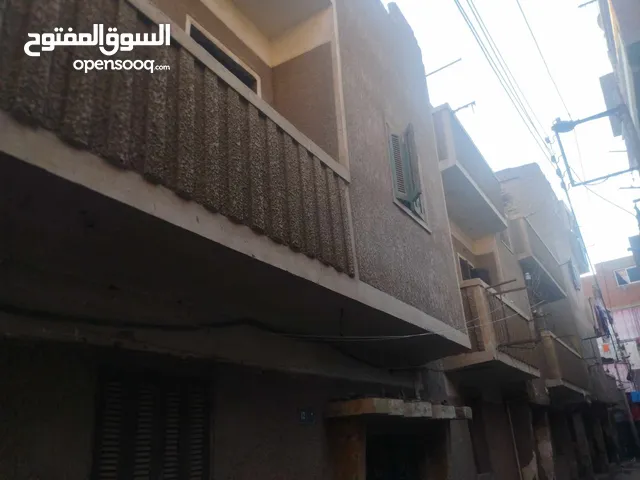 163 m2 5 Bedrooms Townhouse for Sale in Minya Maghagha
