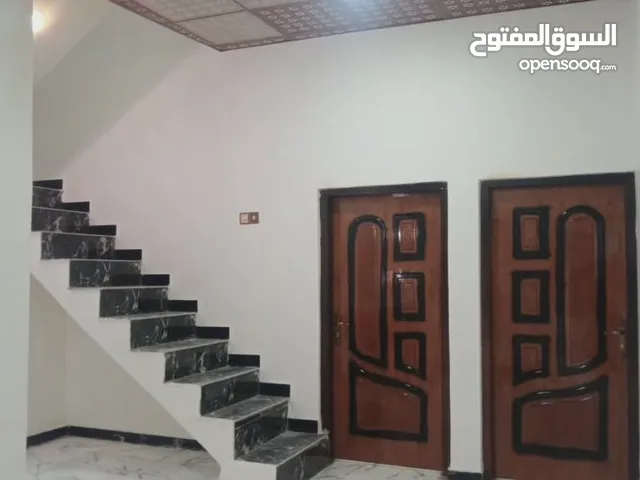 300 m2 2 Bedrooms Townhouse for Sale in Basra Shatt Al-Arab