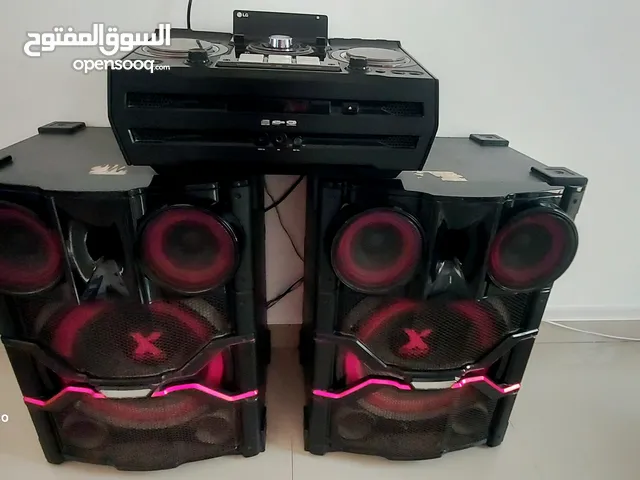 DJ speaker LG company in good condition