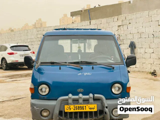 2004 هيونداي بورتر