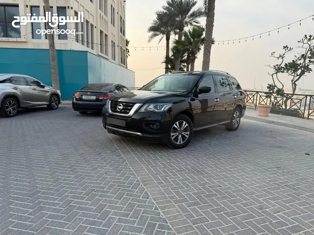 Nissan Pathfinder Model (2018)