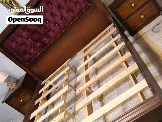 غرفة نوم ماستر  خشب لاتيه خزانه سحاب تخت مجوز تسريحه  كمدينه عدد2 سعر  280 شامل توصيل عمان   بك