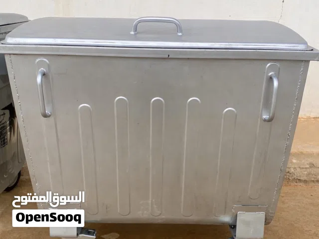 صناديق مجلفنة قمامة سعة 1100 لتر