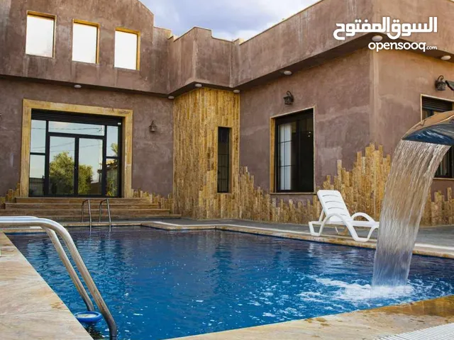 5 Bedrooms Chalet for Rent in Amman Umm Al-Amad