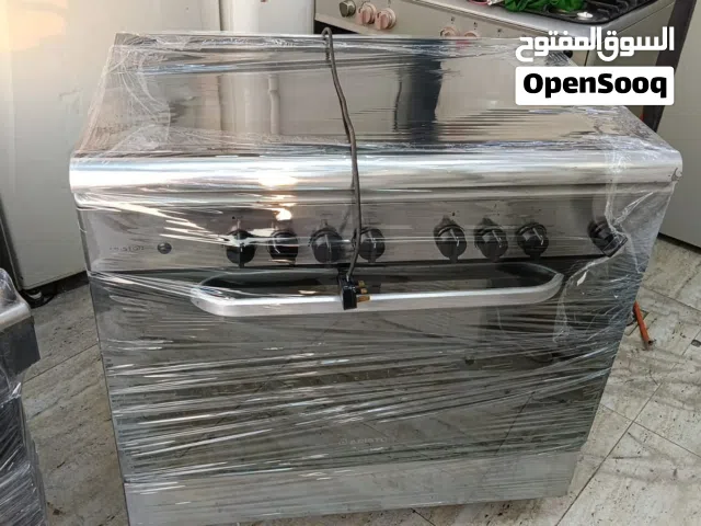 فرن خمس عيون نظيفه بالكامل وممتازه جدا(Ariston)قابل للتفاوض