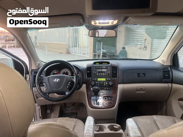 2010 Hyundai Trajet