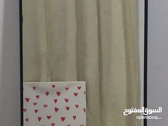 مرايا مع برواز لون اسود من إيكيا