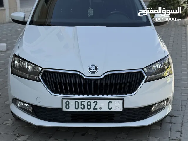 سكودا فابيا 2019
