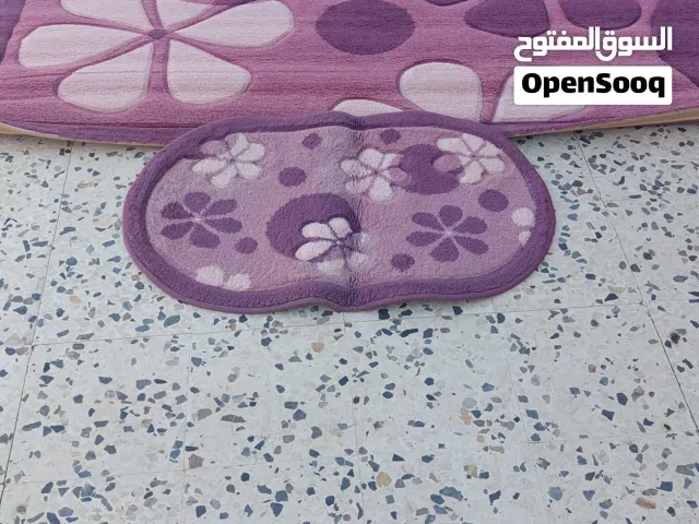 بساطات استعمال نضيف الموف بادواس امتعه طول زوز متر وعرض مترو ونص بسعر 150بساط دار نوم ب100وممر ب50