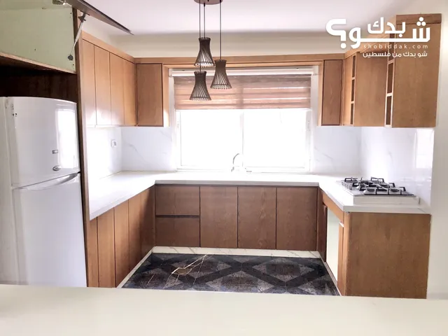 135m2 3 Bedrooms Apartments for Sale in Ramallah and Al-Bireh Ein Musbah