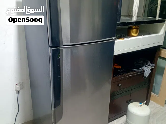 ثلاجة نظيف جداتبريدممتاز