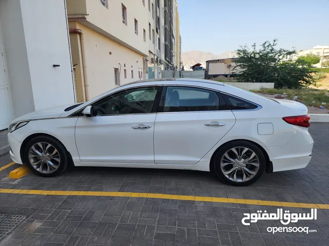 Hyundai Sonata 2017 in Muscat