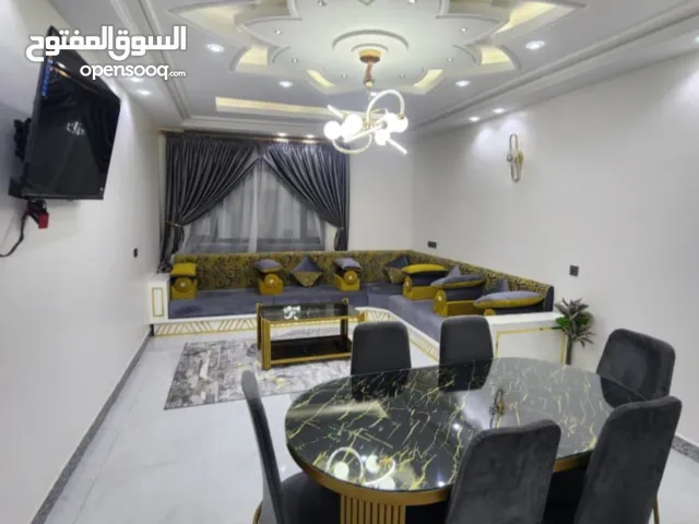 شقة VIP مفروشة للإيجار داخل بيت بوس – صنعاء