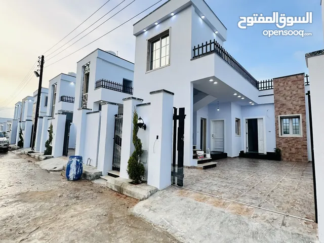 175 m2 3 Bedrooms Townhouse for Sale in Tripoli Khallet Alforjan