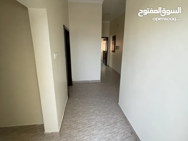 90 m2 2 Bedrooms Apartments for Rent in Central Governorate Tubli
