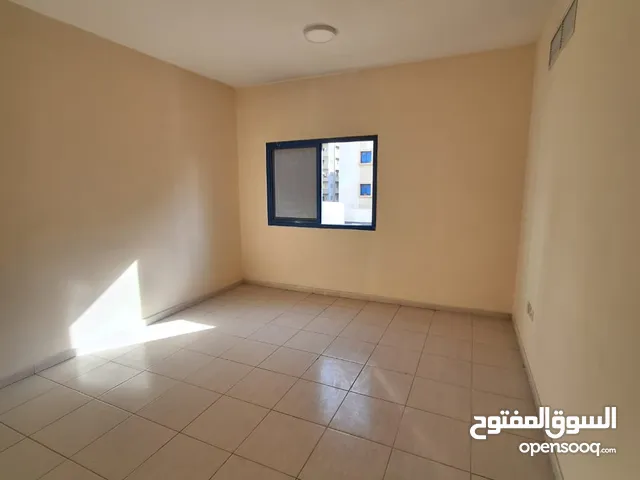 1100ft 1 Bedroom Apartments for Rent in Ajman Al Naemiyah