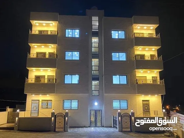 شقة طابق ثالث للإيجار بالزرقاء الجديدة  قرّب مسجد بادي الغويري (حي ارسلان)