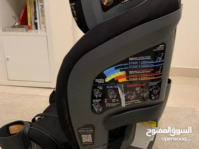 Chicco Fit4TM 4-in-1 Convertible Car Seat