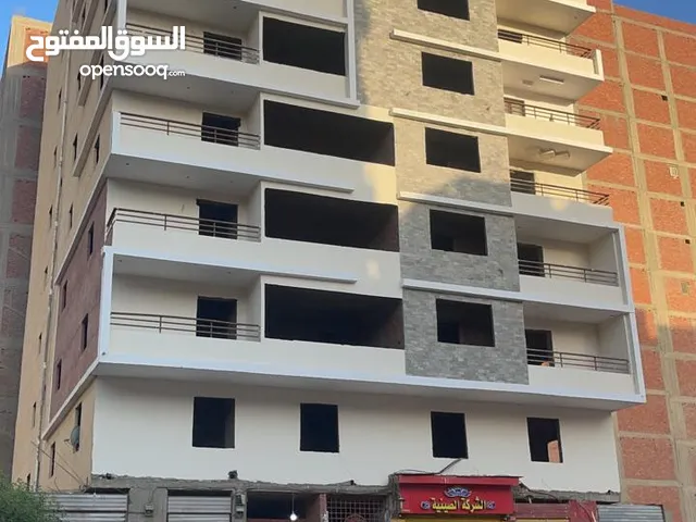 190 m2 3 Bedrooms Apartments for Sale in Cairo Helwan