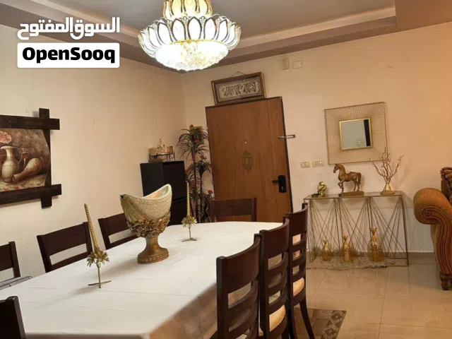 175 m2 3 Bedrooms Apartments for Sale in Ramallah and Al-Bireh Al Irsal St.