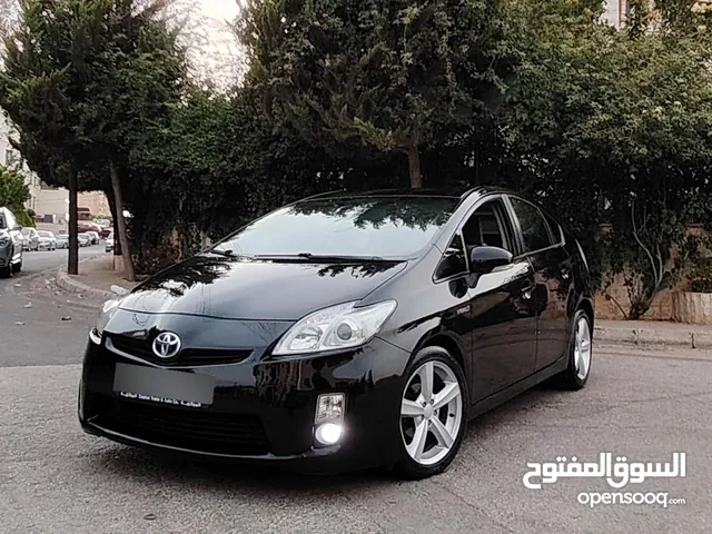 Used Toyota Prius in Amman