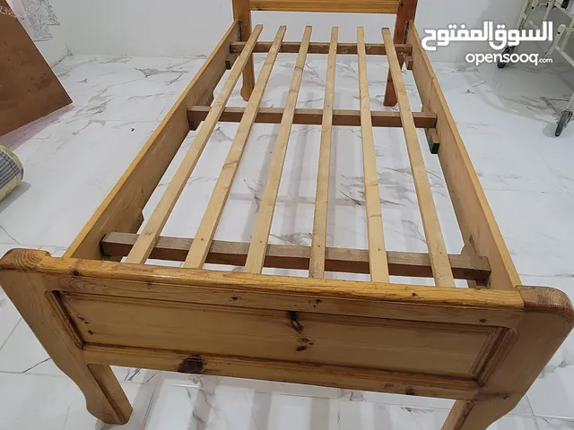 سرير نوم مفرد خشب سويدي