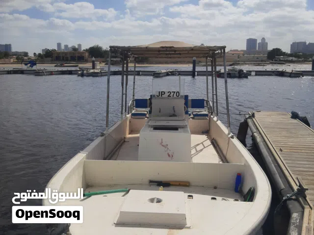 قارب 27 قدم. محرك 150   boat 27-foot engine 150