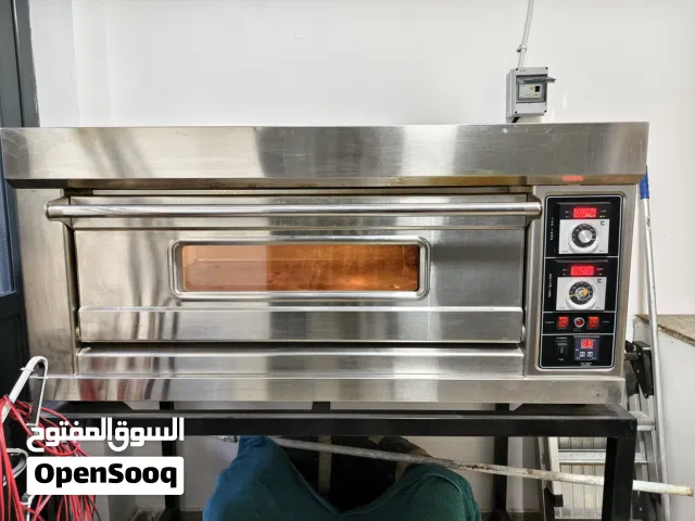 Pizza baker and there is some items for sale