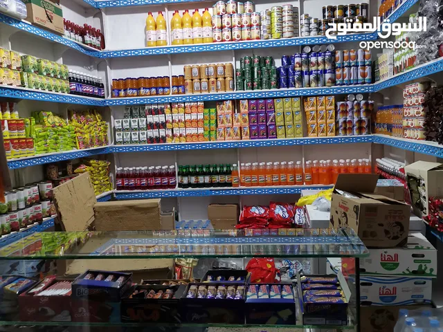 بقاله للبيع