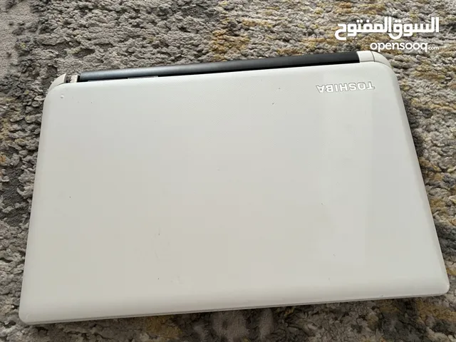 توشيبا اللون ابيضّ