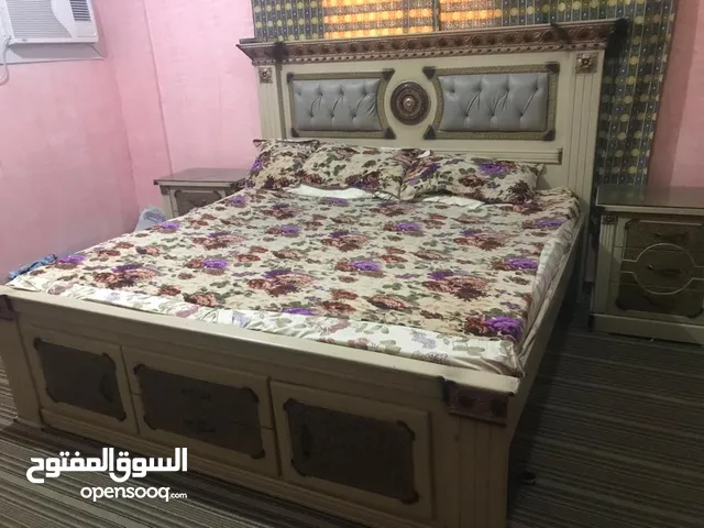 Bed furniture (mattress new)