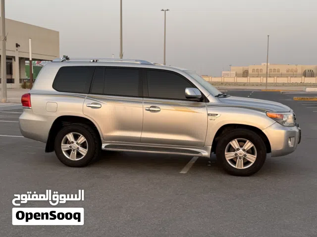 Used Toyota Land Cruiser in Abu Dhabi