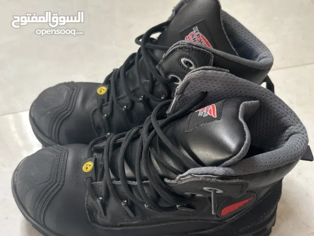 جوتي سفتي لصحراء قياس 40