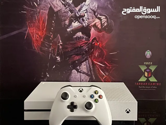 Xbox one s 1000 giga بحاله الوكاله مع اشتراك قيم باس التميت شهر