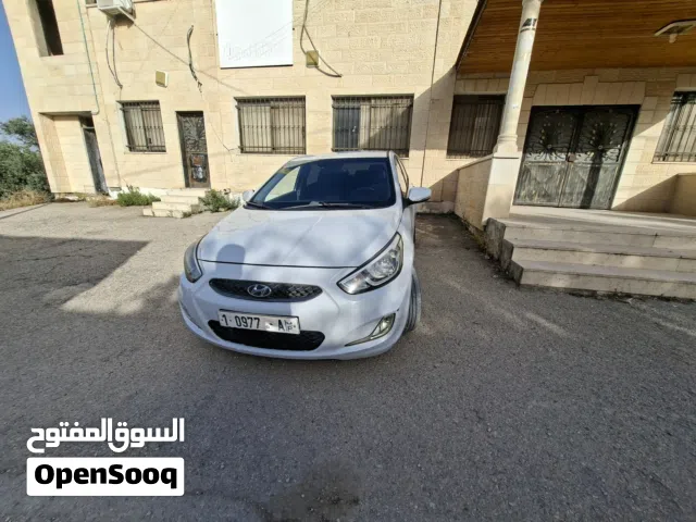 2019 Hyundai Accent Standard