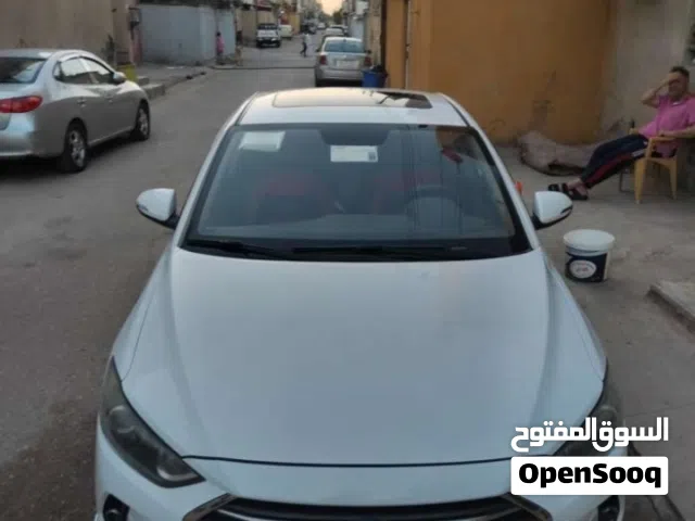 2018 هيونداي النترا GLS