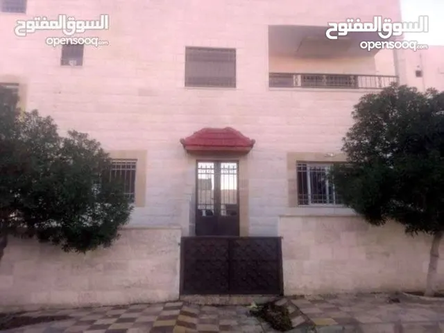 155 m2 4 Bedrooms Townhouse for Rent in Zarqa Dahiet Al Amera Haya