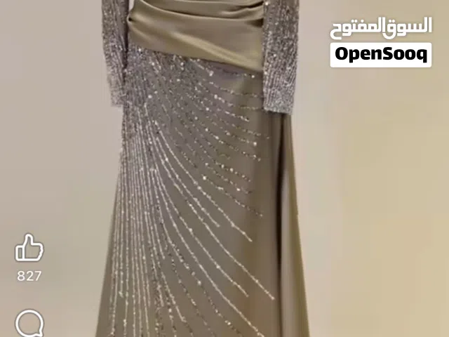 فستان لبسه خرز كريستال للبيع 50 اشتريت 130