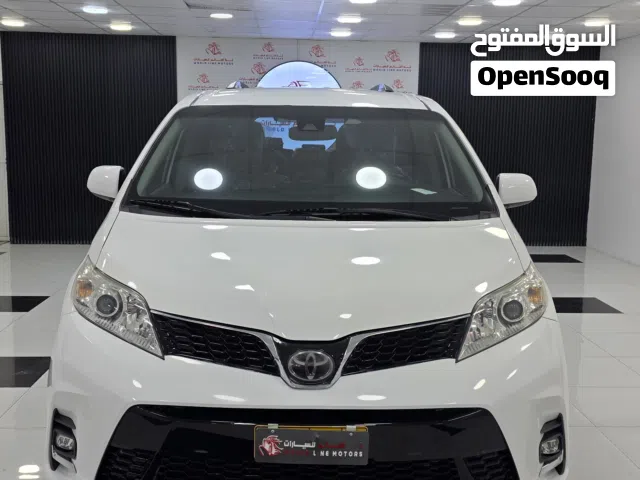 2020 Toyota Sienna LE